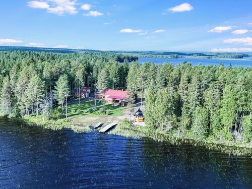 Oravajärven talo (ent. suomela) by Interhome