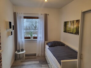 2 Schlafzimmer, Bügeleisen/Bügelbrett, Reisekinderbett, kostenloses WLAN