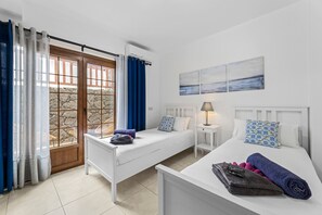 4 camere, ferro/asse da stiro, Wi-Fi gratuito, lenzuola