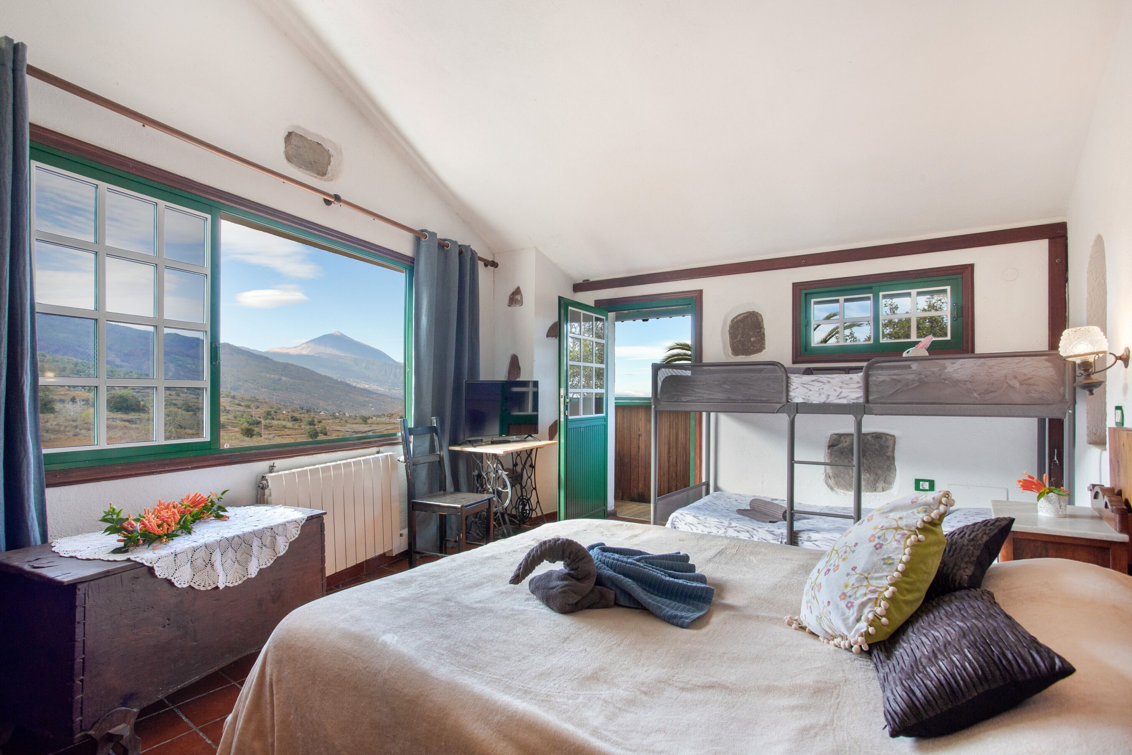 4 habitaciones, wifi gratis y ropa de cama 