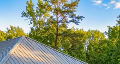 Lookout Escape | Hot Tub + Spacious Mtn Retreat