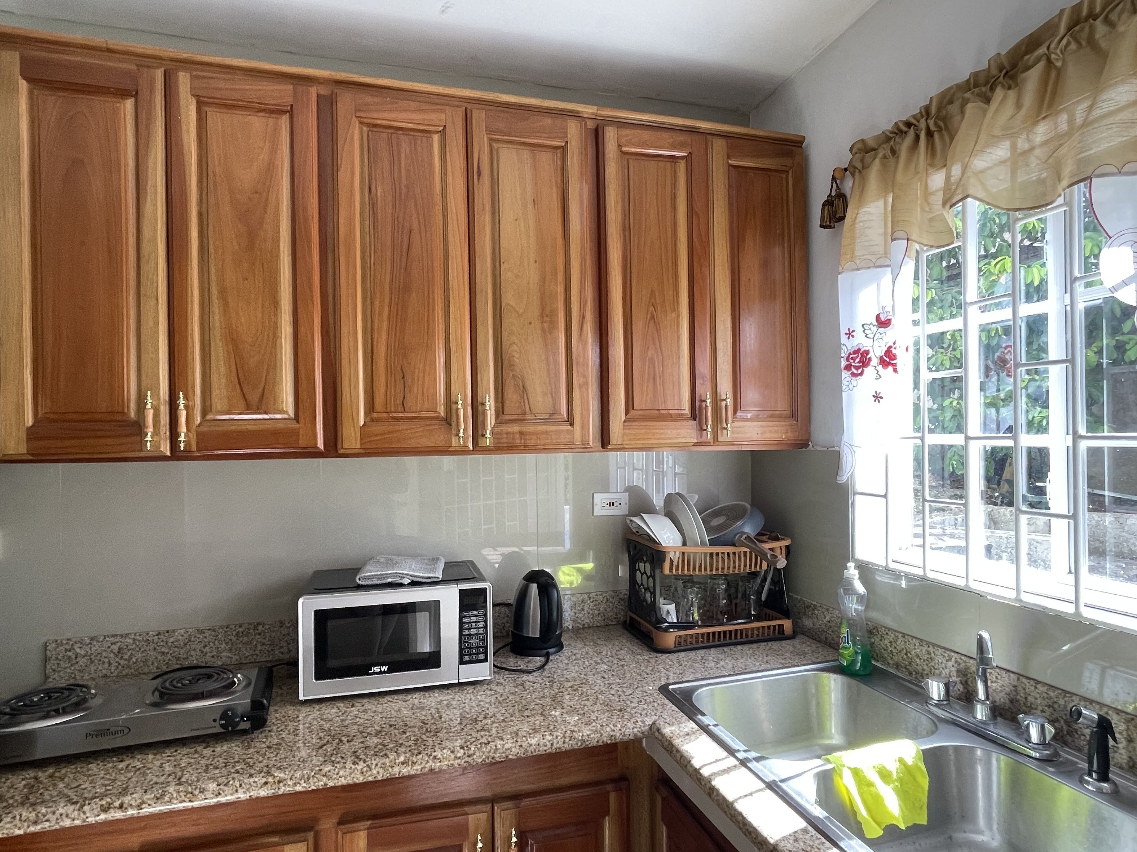 Apartment, 1 Bedroom | Private kitchen | Fridge, coffee/tea maker