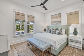 5 soverom, strykejern/-brett, wi-fi (inkludert) og sengetøy