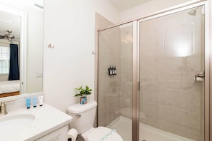 House, Multiple Beds, Pool Access, Pool View (Rum Runners and Margaritas) | Bathroom | Hair dryer, towels