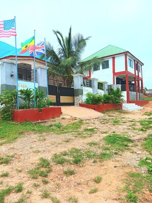 Property grounds - FRBK GUEST HOUSE SUNYANII (Sunyani)