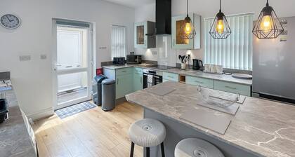 Beachside Cottage, Minehead