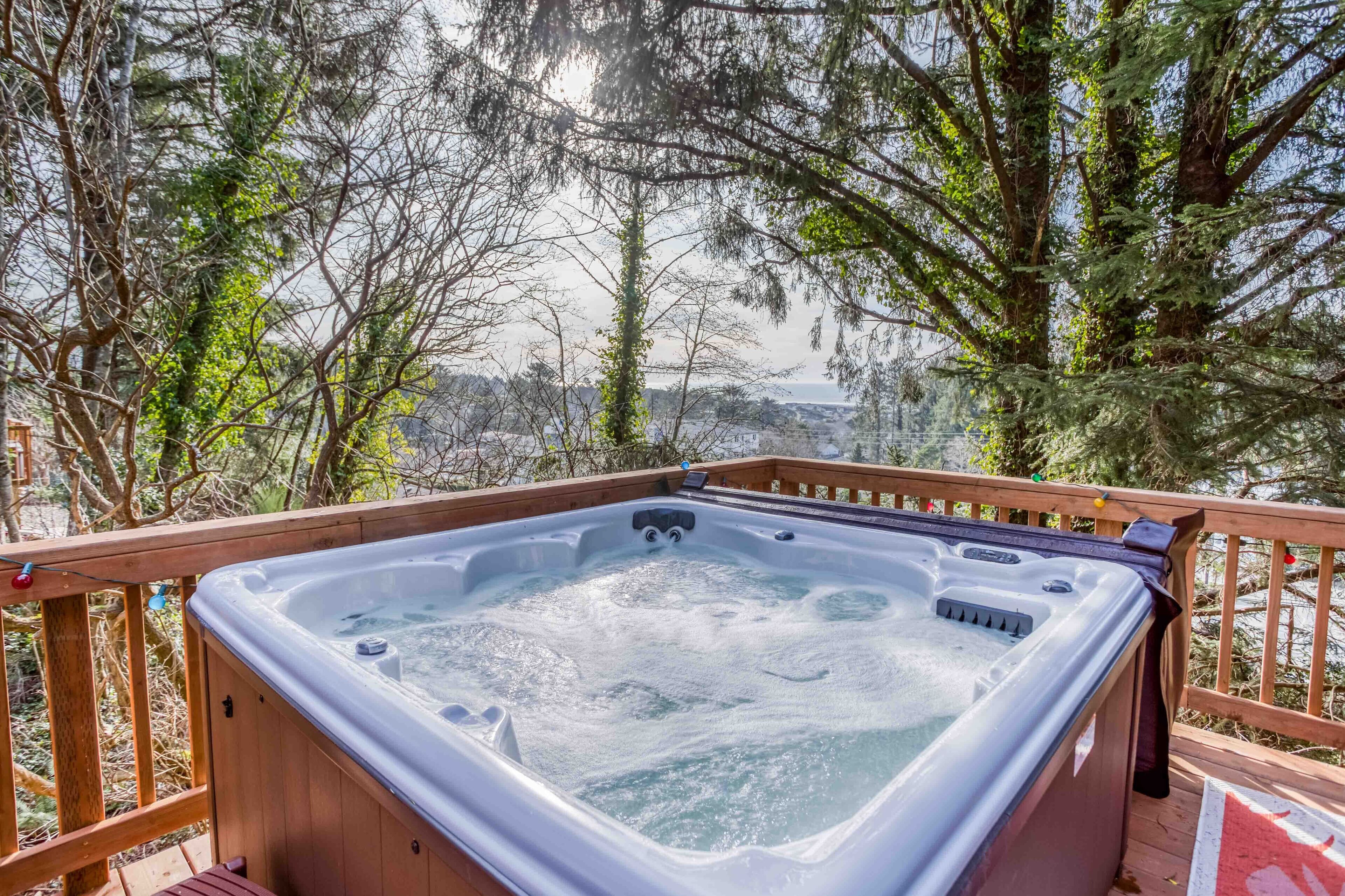 4 Best Log Cabins With Hot Tub In Lincoln County, Oregon Updated 2024