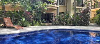 2 BR Condo Centrally Located in Playas del Coco