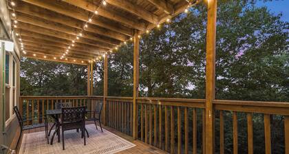 Midnight Oasis - Nestled Among Nature of the Ozarks!