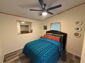 3 bedrooms, free WiFi, bed sheets