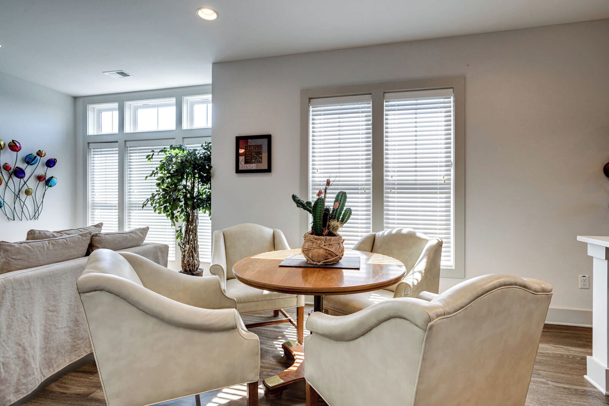 Kondominium, Beberapa Tempat Tidur, dapur | Ruang keluarga | Televisi 40-inci dengan saluran TV kabel