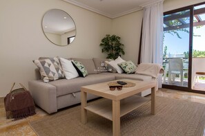 Fireplace - Pine View Falésia Beach by D'Alma Portuguesa (Albufeira)