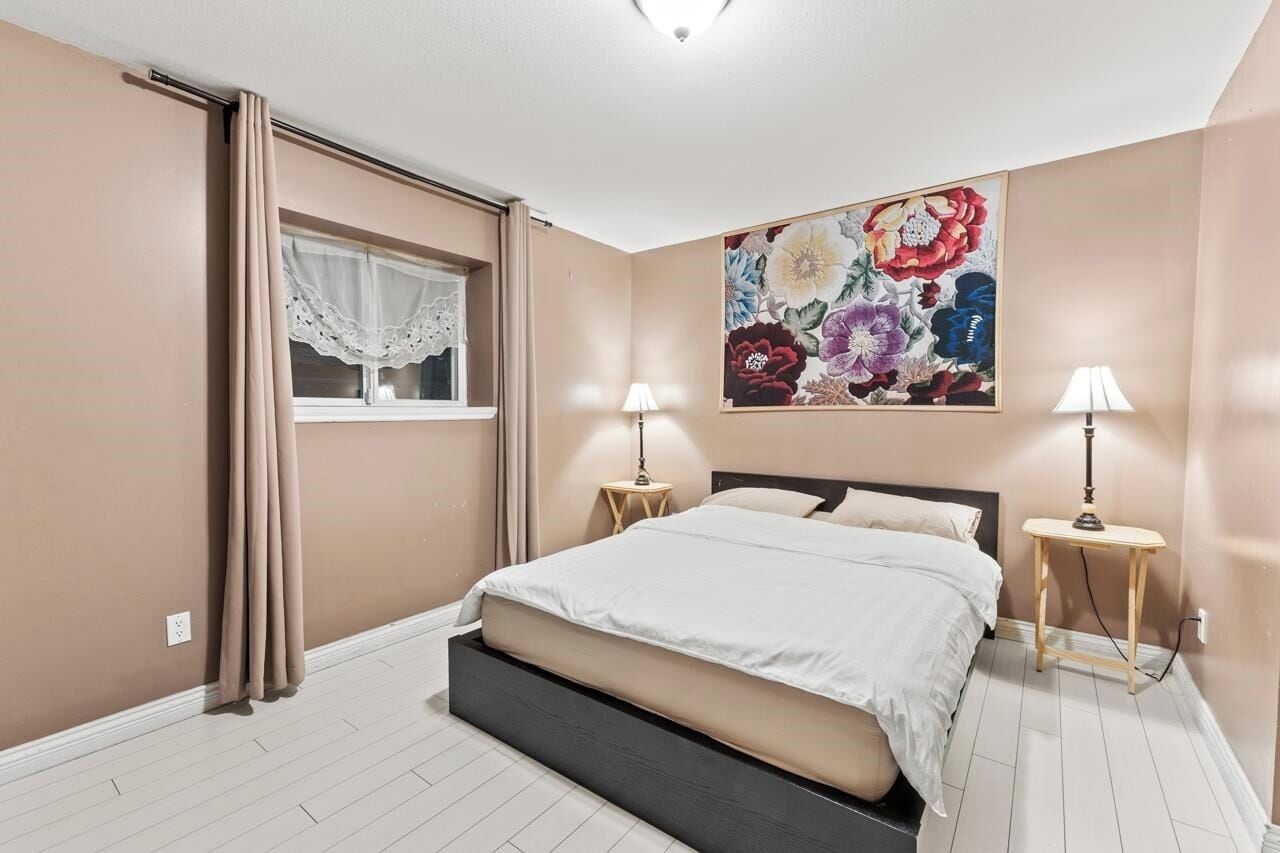 Phòng Suite tiện nghi đơn giản, nhiều phòng ngủ | Bộ đồ giường cao cấp, nệm có lớp đệm bông, bàn ủi/dụng cụ ủi quần áo 