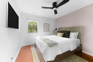 2 bedrooms, desk, iron/ironing board, travel crib