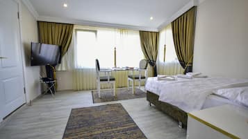 Estudio económico | 1 habitación, ropa de cama de alta calidad, edredón y minibar