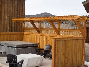 Tina de hidromasaje al aire libre