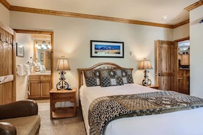 Condo, Multiple Beds, Fireplace, Mountain View (Snowflake Sanctuary) | 3 bedrooms, individually decorated, individually furnished, free WiFi - Luxury Ski-in/ski-out - Blocks From Downtown (Breckenridge)