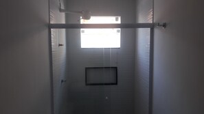 Basic Studio Suite | Free WiFi - Praia do Foguete - Aluguel Economico (Cabo Frio)