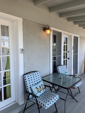 Property grounds - Surfer's Sunrise Suite (New Smyrna Beach)