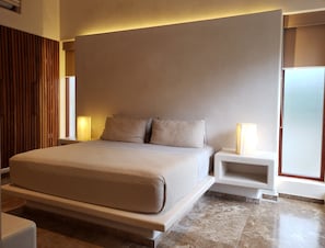 Premium-Zimmer | Hochwertige Bettwaren, Select-Comfort-Betten, Zimmersafe