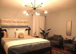 3 chambres, bureau, fer et planche à repasser, Wi-Fi gratuit