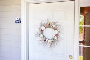 Exterior detail - Beautiful Sunset Beach Condo Colony II (Sunset Beach)