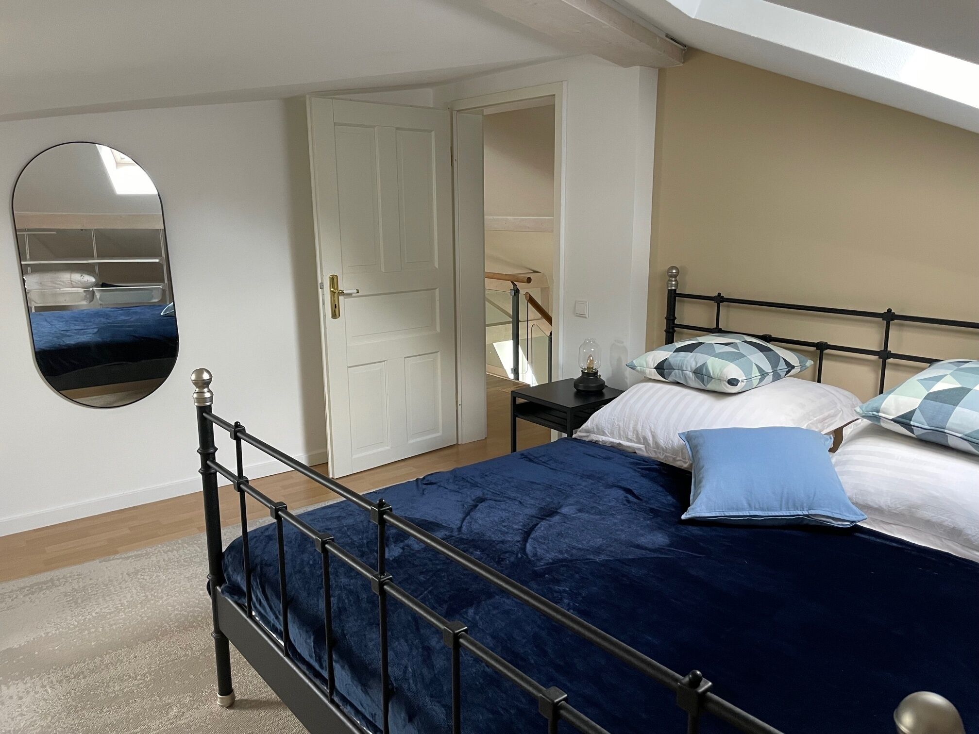 1 Schlafzimmer, Schreibtisch, Bügeleisen/Bügelbrett, kostenloses WLAN