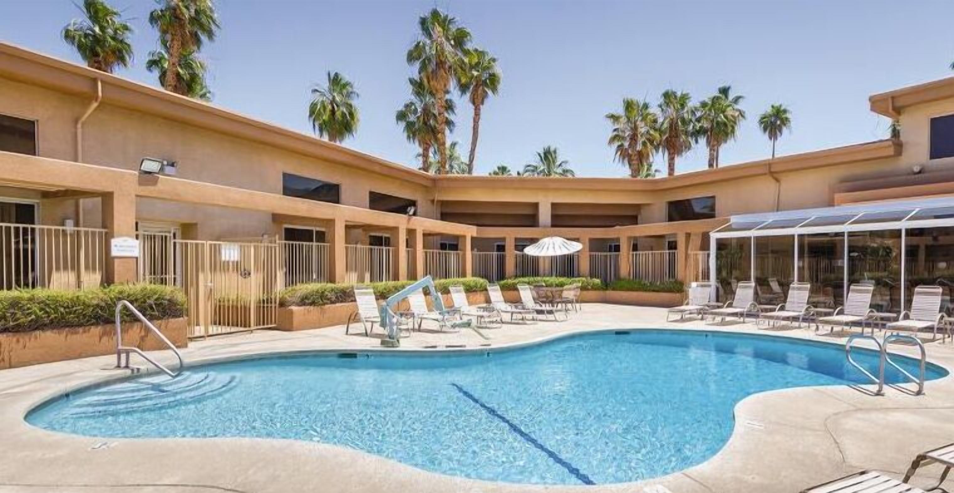 Plaza Resort and Spa Studio