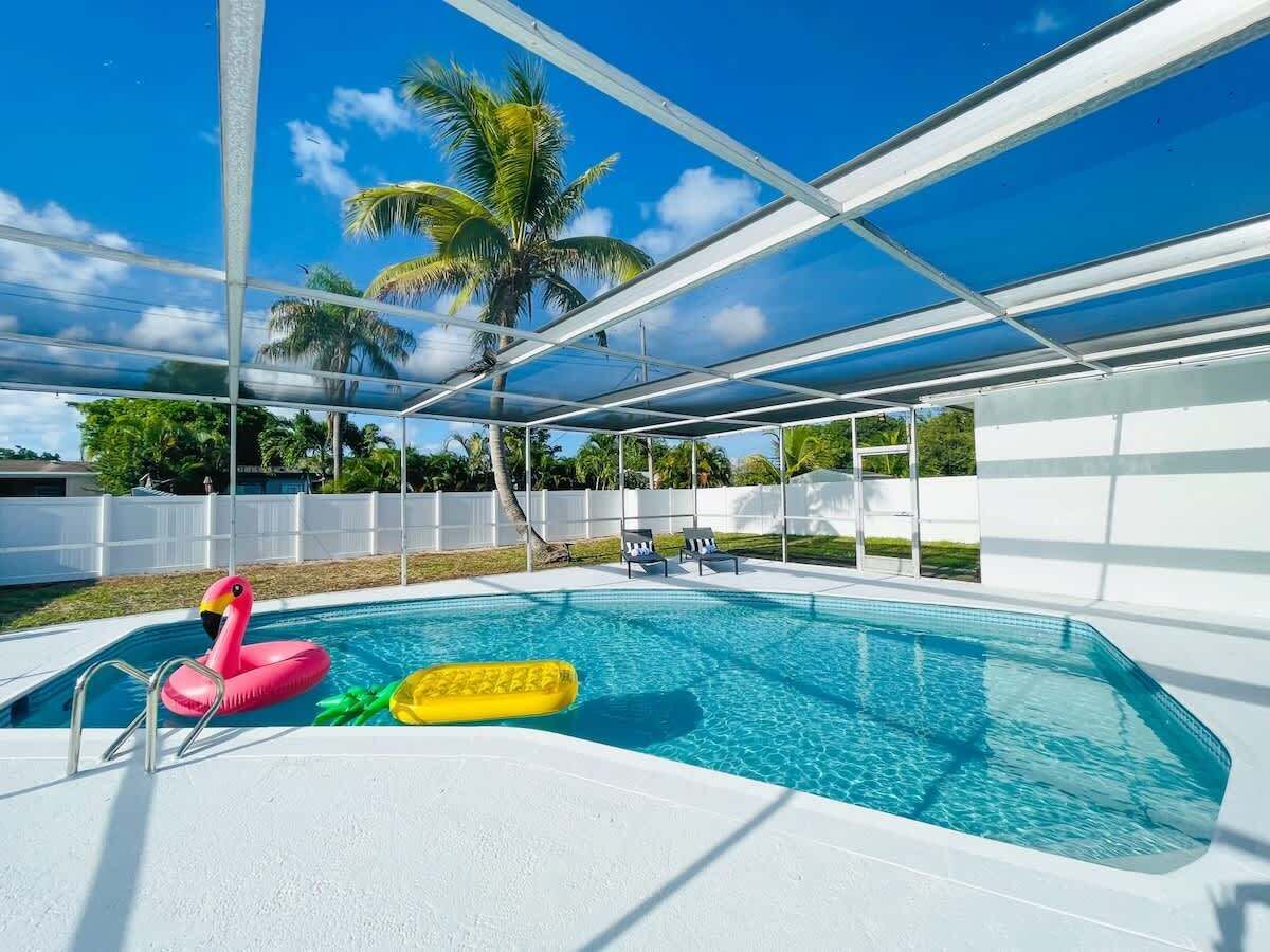 Piscina all'aperto, una piscina riscaldata