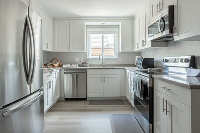 Guest Suite in West Maple Ridge