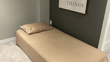1 habitación, wifi y ropa de cama