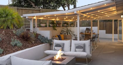 Pet & Kid-Friendly Beach Retreat Near Town +EVC , Fire Pit , Beach & Baby Gear!