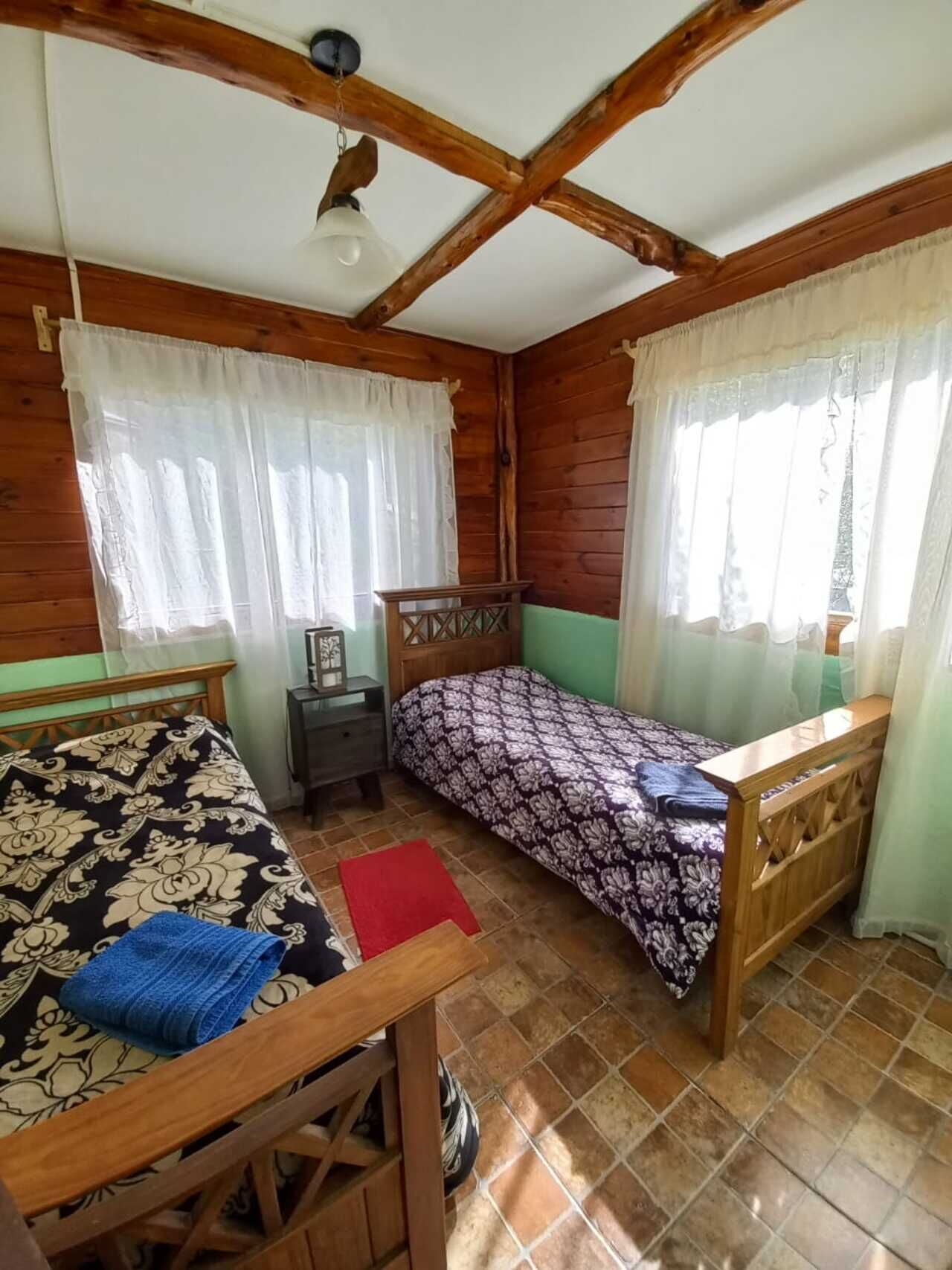 2 quartos, Wi-Fi de cortesia, roupa de cama