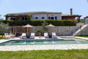 Villa | Pool | Outdoor pool