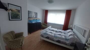 1 habitación, cuna de viaje, wifi gratis y ropa de cama