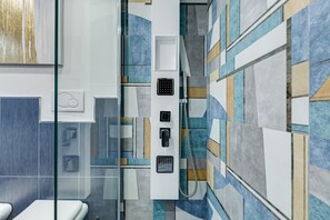 Shower, hair dryer, bidet, towels - Lovely home in the center of Rome, Fabrizia. (Roma)