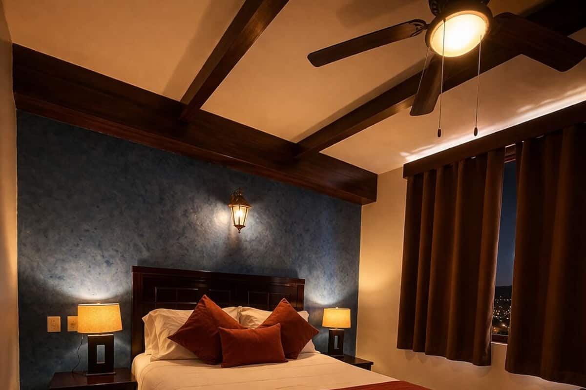 Phòng cơ bản | Chăn bông, nệm có lớp đệm bông, minibar, trang trí khác biệt