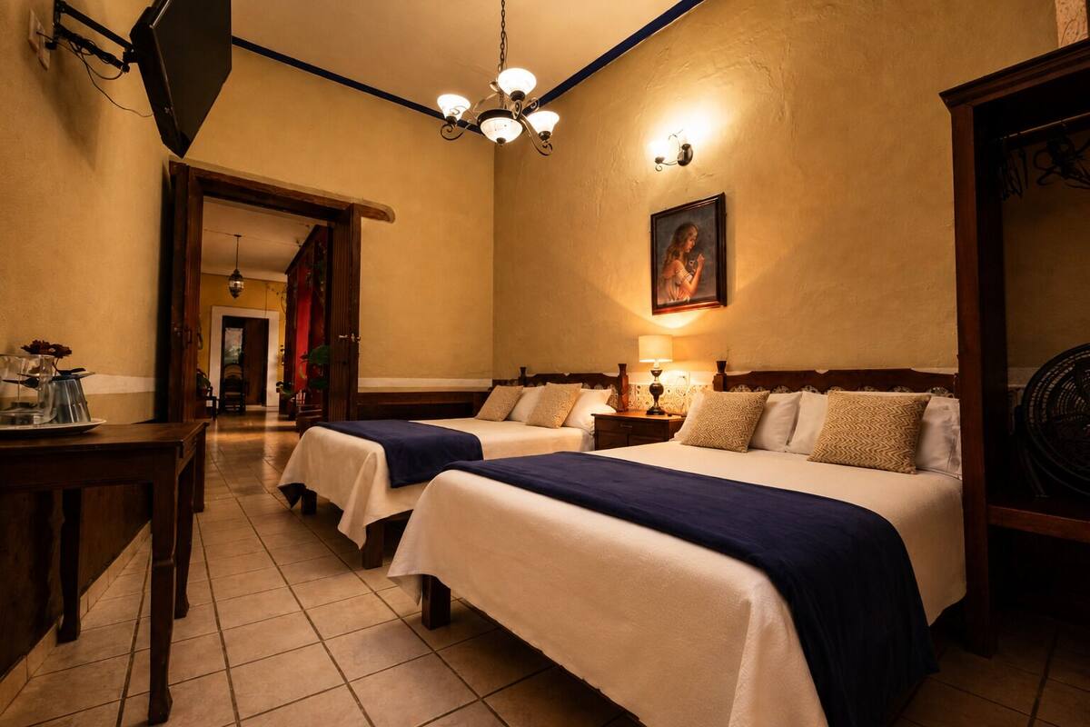 Traditional Double Room | Down comforters, pillowtop beds, minibar, desk