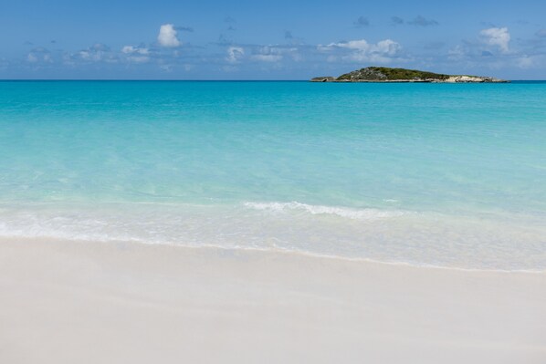 Beach - Sunset Villa - Exuma Bahamas with Private Heated Pool!, Vacation Villa Moments with Private Heated P (Moore Hill)