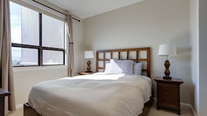 3 chambres, fer et planche à repasser, Wi-Fi gratuit, draps fournis