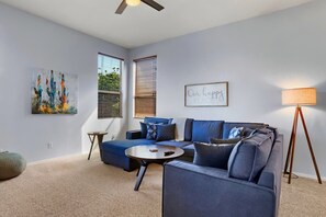 スマートテレビ、卓球台