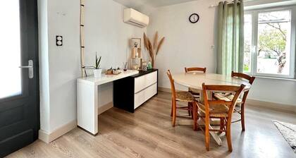 Quiet, fully-equipped house