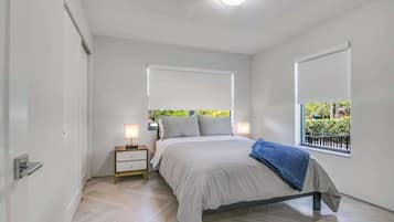 House, Multiple Beds, Patio, Garden View (Delray Deco A) | 2 bedrooms, individually decorated, individually furnished, free WiFi