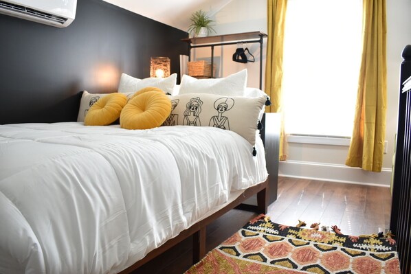 1 bedroom, desk, iron/ironing board, free WiFi