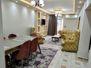 Living area - lovely time (Alexandria)