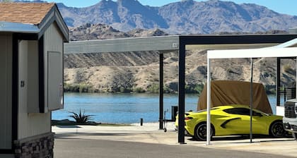 Island Home in Lake Havasu City...Steps from Beach