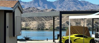 Island Home in Lake Havasu City...Steps from Beach
