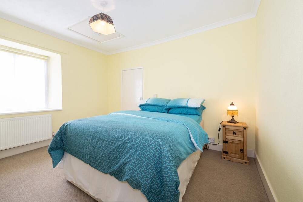 Comfy and Cosy 1BD Cottage in Crediton Devon — photo 5