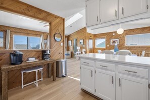 Interior - Wave Watcher - Amazing Ocean and Sound Views - One minute walk to the beach! (Nags Head)