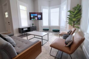 Smart-TV, Stereoanlage